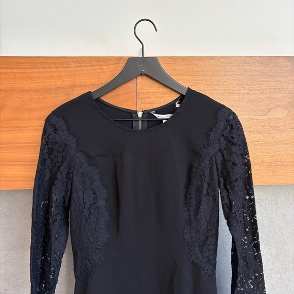 NWT DIANE VON FURSTENBERG Lace India Dress In Black, Size 4 - Picture 4 of 14